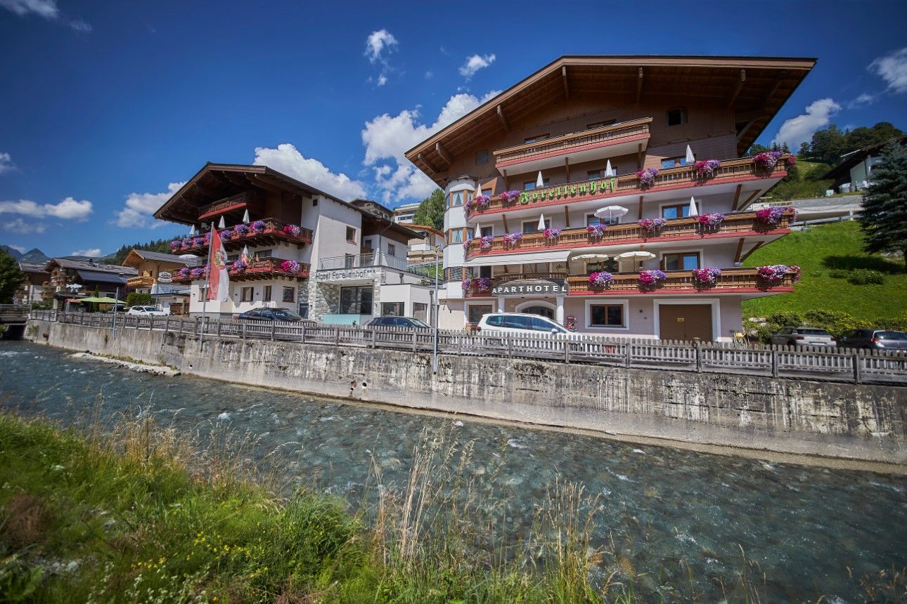 Impressionen Vom Hotel Forellenhof In Saalbach-Hinterglemm Im ...